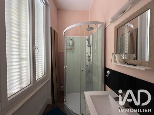 Maison à vendre 8 pièces 170 m² Cosne-d'Allier