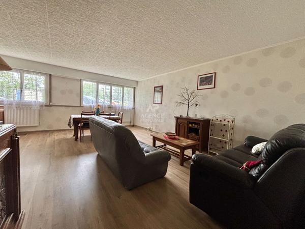 Appartement 4 pièces à vendre à Cergy €195 000 ** - Référence 11240