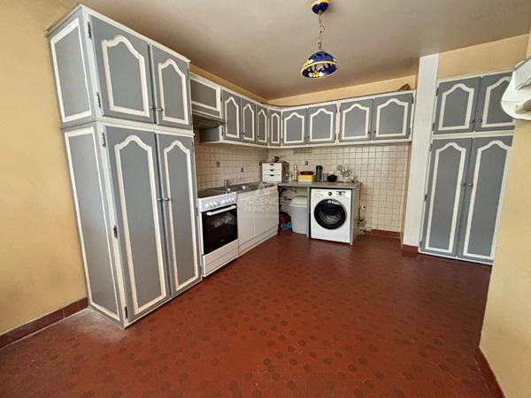 Appartement 4 pièces à vendre à Cergy €195 000 ** - Référence 11240