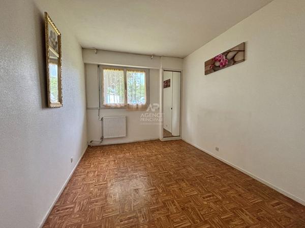 Appartement 4 pièces à vendre à Cergy €195 000 ** - Référence 11240