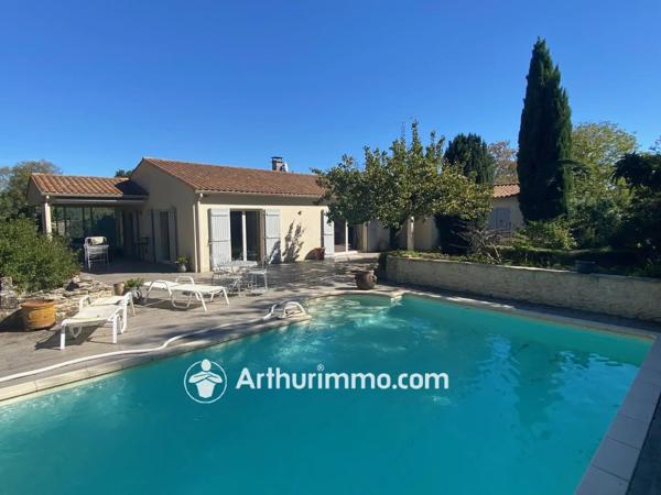 Vente                                                      Maison
                        
                     7 pièces                      191 m2                     à Aulnay