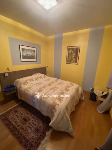 Vente                                                      Maison
                        
                     7 pièces                      191 m2                     à Aulnay