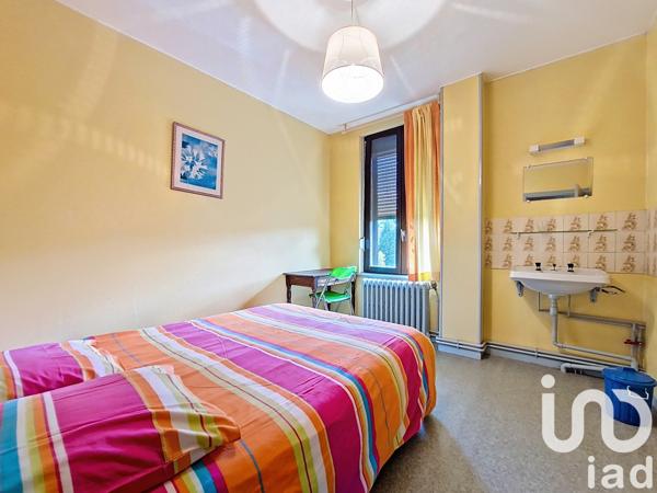 Maison à vendre 12 pièces 205 m² Les Mazures