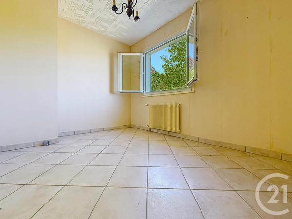 Maison à vendre  5 pièces - 83 m 2   GUERET  - 23