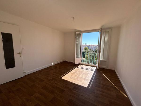 Appartement 3 pièces 58 m² VENISSIEUX