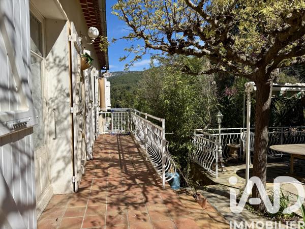 Maison à vendre 7 pièces 129,79 m² Toulon