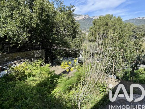 Maison à vendre 7 pièces 129,79 m² Toulon