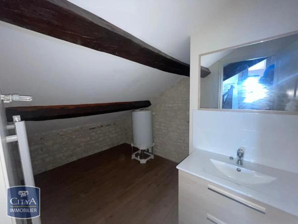 Maison à louer 4 pièces 112.5m² Richelieu (37120)