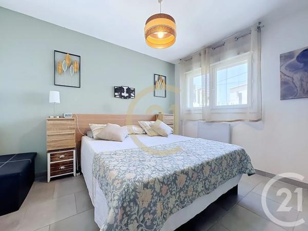 Maison à vendre  4 pièces - 97,90 m 2   ISTRES  - 13