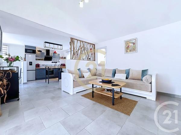 Maison à vendre  4 pièces - 97,90 m 2   ISTRES  - 13
