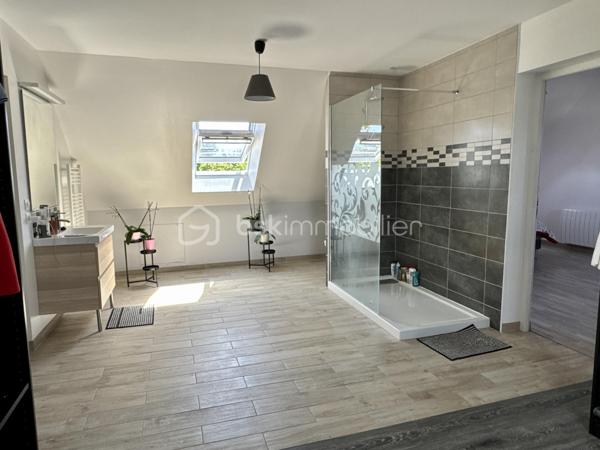 Maison traditionnelle de 220 m²