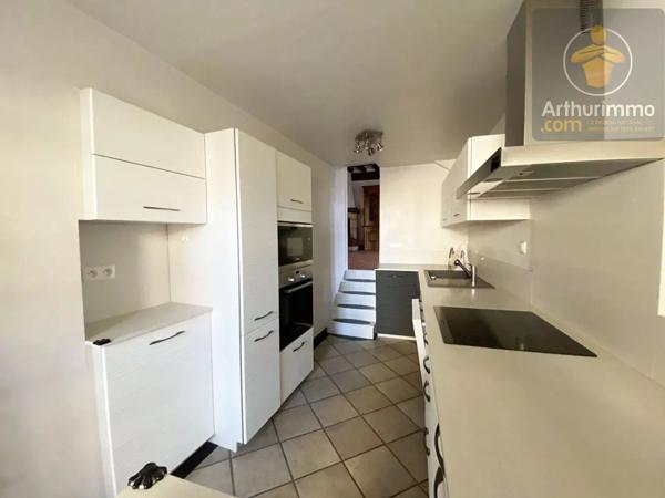 Vente                                                      Maison
                        
                     6 pièces                      157 m2                     à Orléans