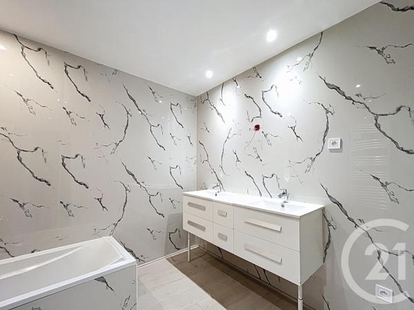 Appartement F3 à vendre  5 pièces - 151,50 m2 COURCELLES CHAUSSY - 57