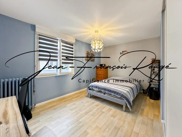 Agneaux, Proche de la palière, maison rénovée de 141 m² avec quatre chambres !!!