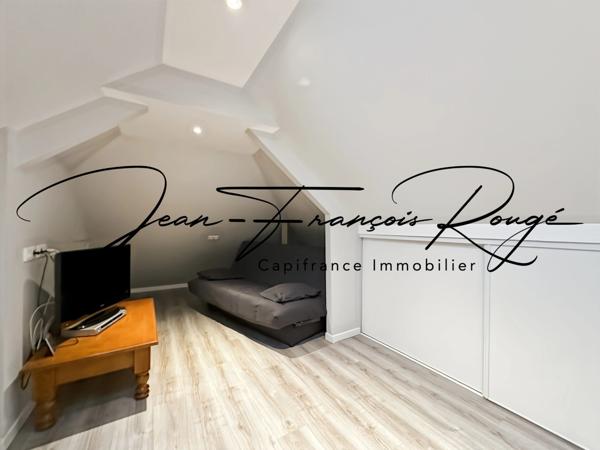 Agneaux, Proche de la palière, maison rénovée de 141 m² avec quatre chambres !!!