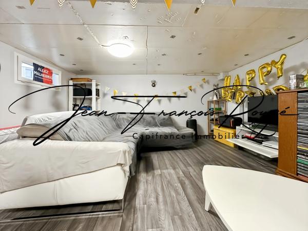 Agneaux, Proche de la palière, maison rénovée de 141 m² avec quatre chambres !!!