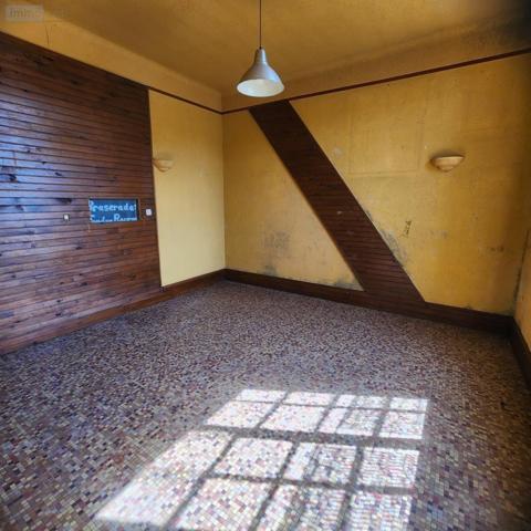 Maison à vendre à Bonnétable dans la Sarthe (72110), ref : 72085-2162