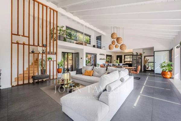 Villa d'Architecte dans un Environnement Paisible - Plasscasier, Grasse