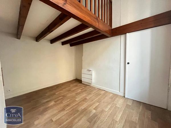 Appartement à louer 1 pièce 23.82m² Bordeaux (33000)