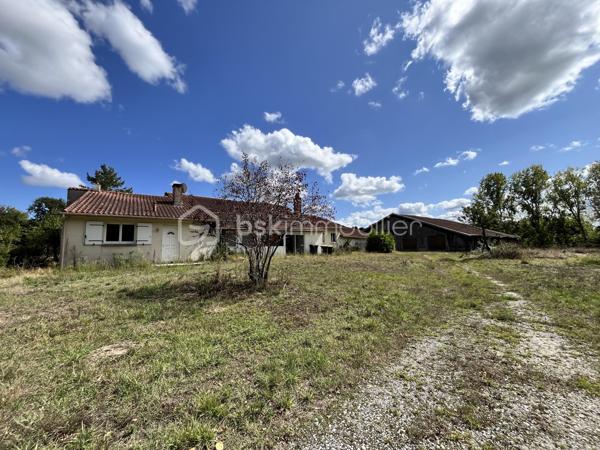 Maison ancienne de 215 m²