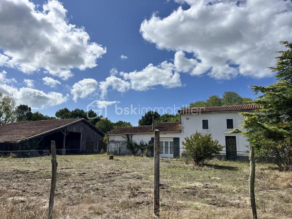 Maison ancienne de 215 m²