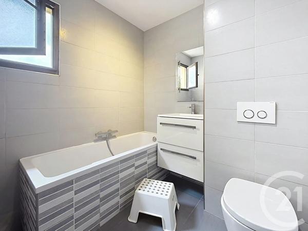 Appartement F4 à vendre  4 pièces - 94,17 m 2   NICE  - 06