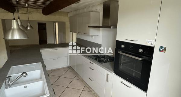 Location Appartement 4 pièces 116.39 m² - Montboucher-sur-jabron 26740