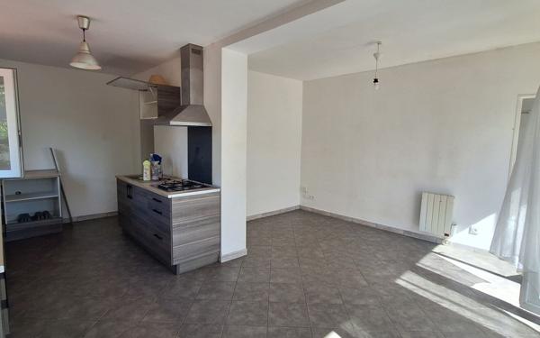 Maison à vendre    3 pièces • 57,60 m2 Montluçon
