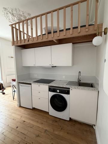 Très beau studio meublé à louer