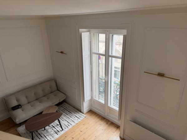 Très beau studio meublé à louer