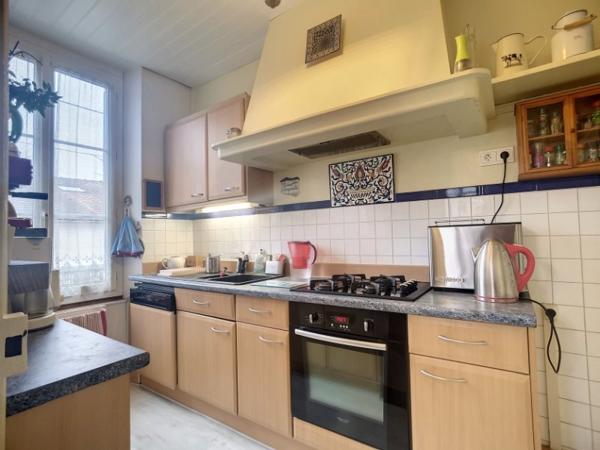 Maison 4 pièces 117m² sur sous-sol total secteur Provins gare