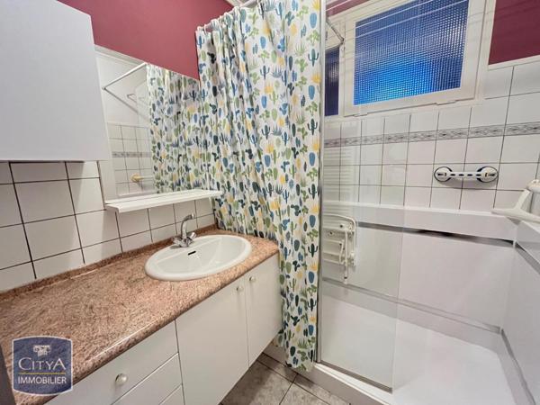 Location appartement 5 pièces de 102.43m²