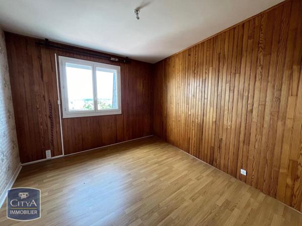 Location appartement 5 pièces de 102.43m²