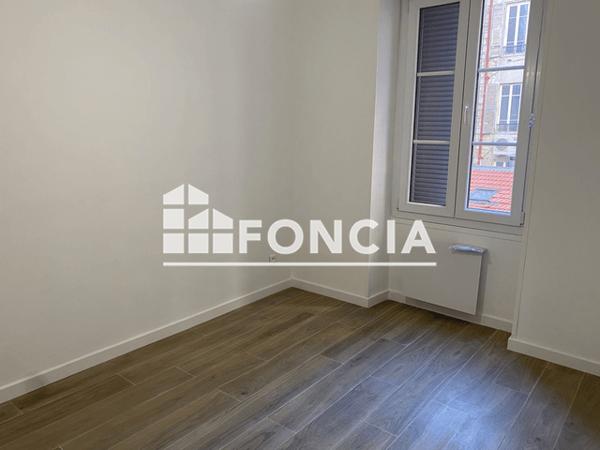 Location Appartement 3 pièces 75.32 m² - 51 RUE LAMARTINE Nice 06000