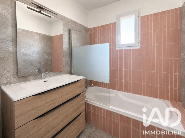 Maison à vendre 3 pièces 75 m² Hyères