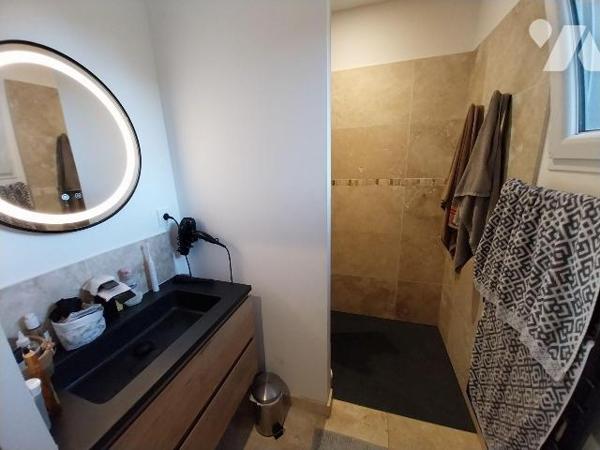 Maison à Vendre à Balazé (35500) en Ille-et-Vilaine (35)

Belle maison contemporaine et famil...