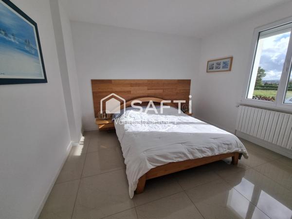 Spacieuse maison familiale avec jardin et atelier, proche de Saint-Lô