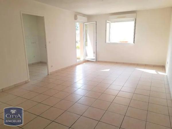 Appartement à louer 3 pièces 62.61m² Lehaucourt (02420)