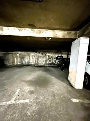 Parking - 14 m²