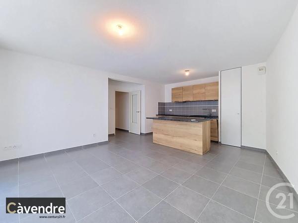 Appartement T4 à vendre  4 pièces - 90,96 m 2   VILLENEUVE LES AVIGNON  - 30