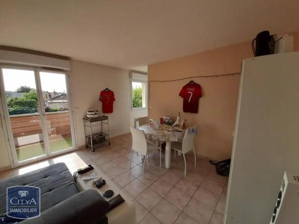 Appartement à louer 2 pièces 48.51m² Albi (81000)