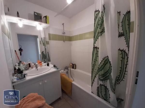 Appartement à louer 2 pièces 48.51m² Albi (81000)