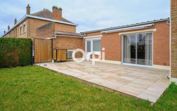 Maison à vendre    4 pièces •  Merville