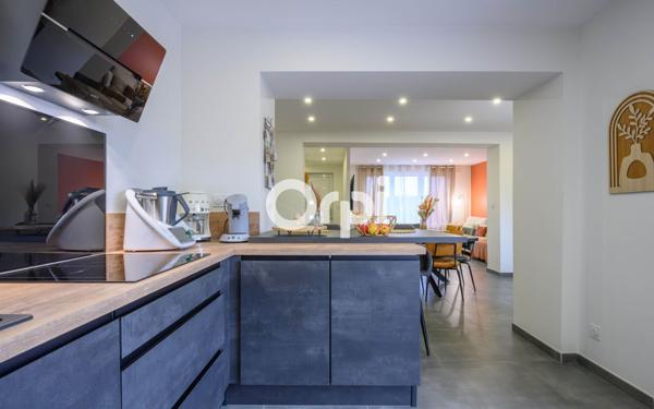 Maison à vendre    4 pièces •  Merville