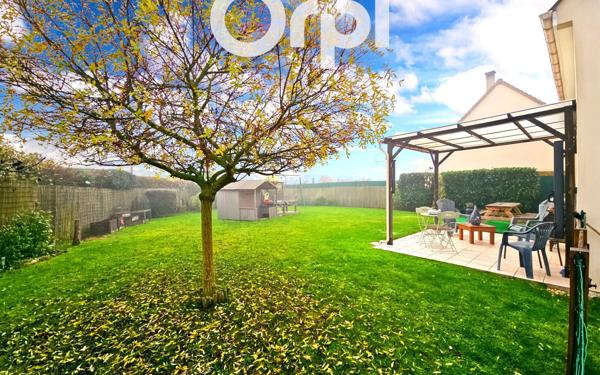 Maison à vendre    4 pièces •  Estrées-Saint-Denis