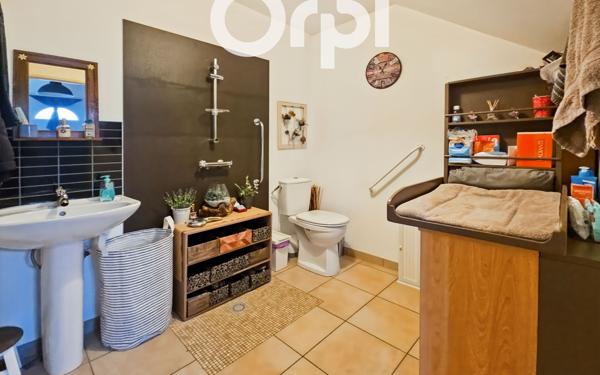 Maison à vendre    4 pièces •  Estrées-Saint-Denis