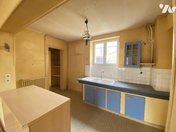 LUC SUR MER - MAISON ANCIENNE A RENOVER