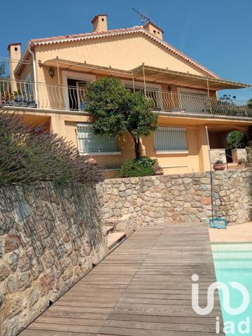 Maison à vendre 5 pièces 142 m² Mandelieu-la-Napoule