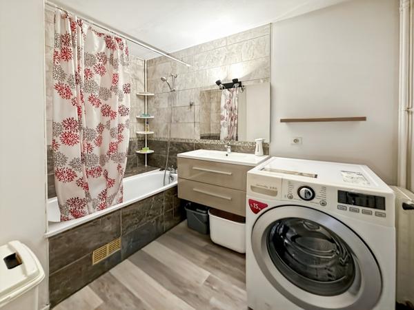 Appartement + annexe
