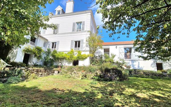 Maison à vendre    7 pièces • 203 m2 Yerres